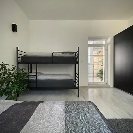 Hannahaus Apartment *